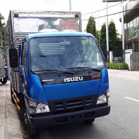 Xe Tải isuzu 2.4 Tấn Thùng Kín