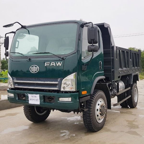 Xe Ben Chiến Thắng 2 Cầu dầu 7.7 tấn (6.5m3)