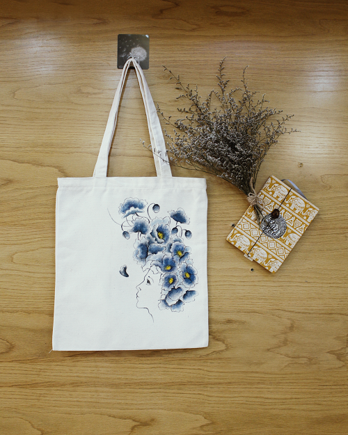 Túi họa tiết cô gái