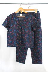 Đồ bộ dài có tay thiết kế cổ V nút dọc hoa sam