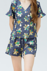 bộ đùi tay loe hoa đa sắc