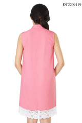 Đầm sơ mi cổ trụ chân ren màu hồng ĐT2209119