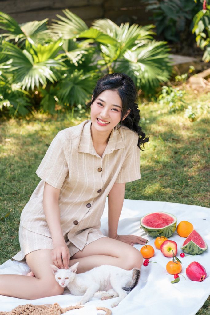 Đồ bộ đùi có tay sơ mi sọc kem