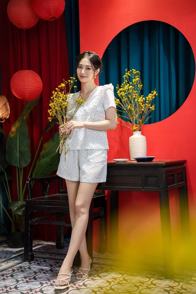 Đồ bộ đùi có tay hoa thùy chi NH221202