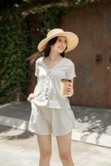 Đồ bộ đùi có tay nút nhiều màu trắng kem thêu hoa