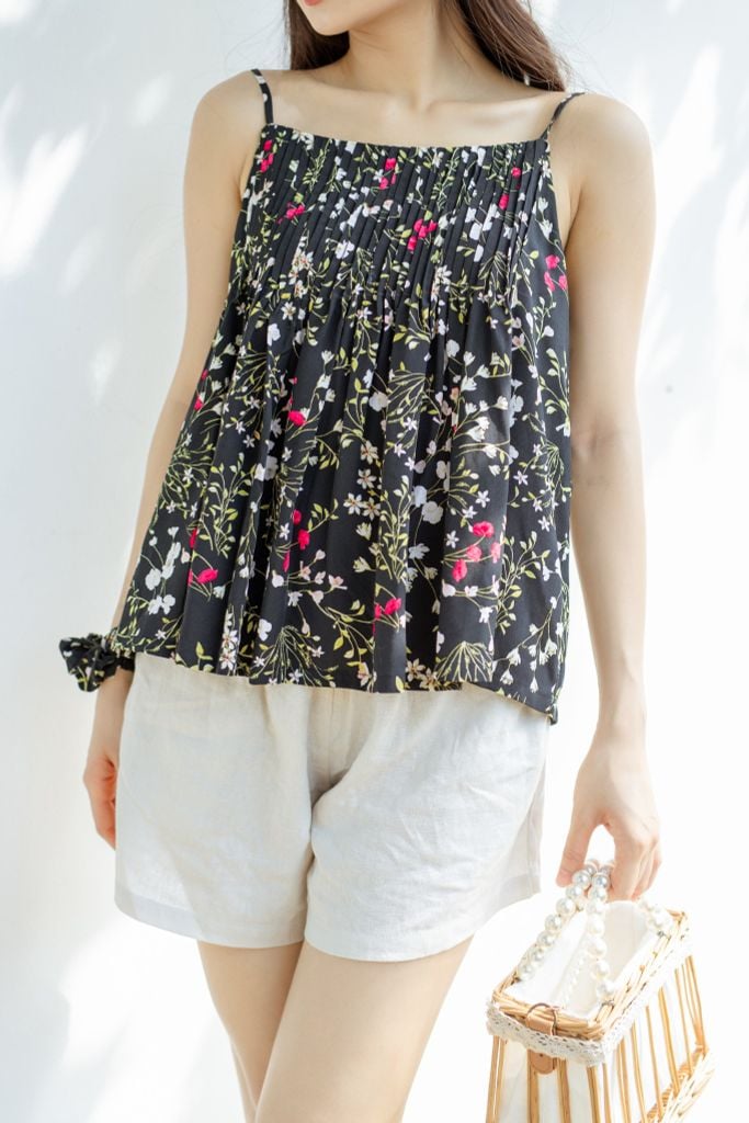 Đồ bộ đùi thiết kế 2 dây xếp li linen phối màu đen