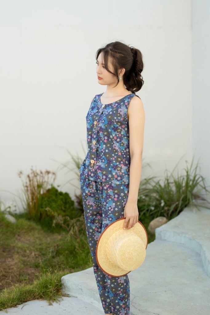 Đồ bộ dài không tay 8 nút hoa 5 cánh