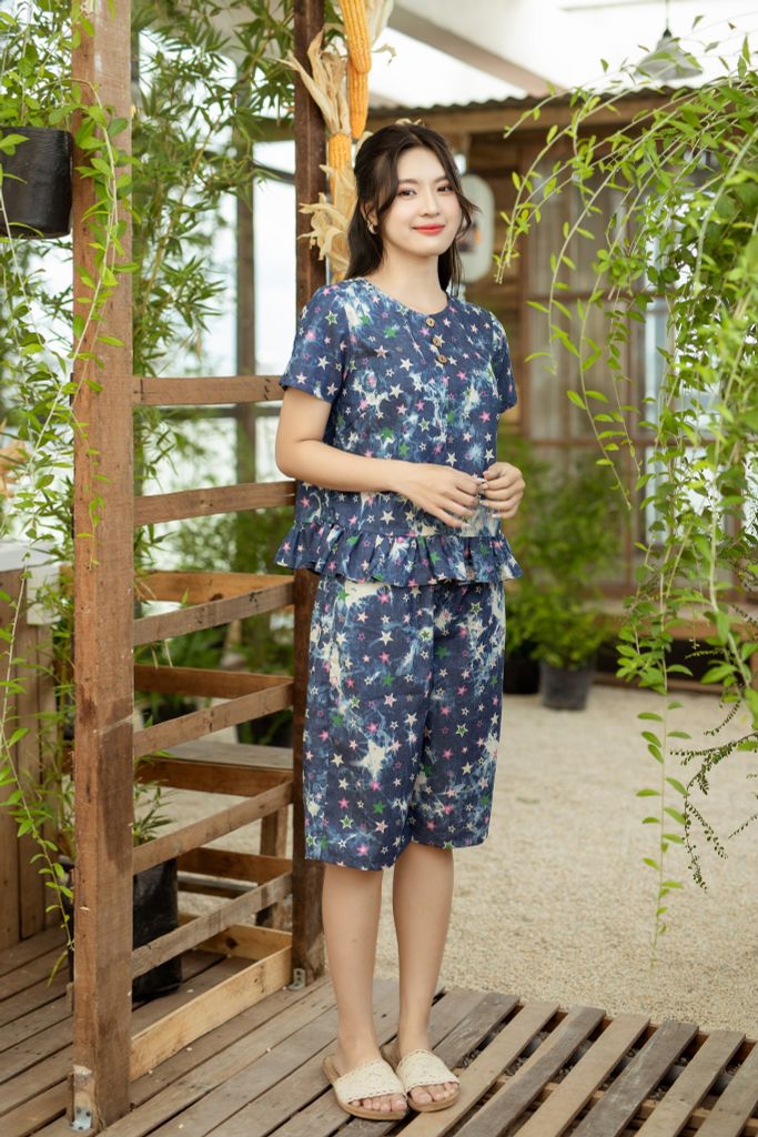 Đồ bộ lửng thiết kế có tay nhún bèo ngôi sao