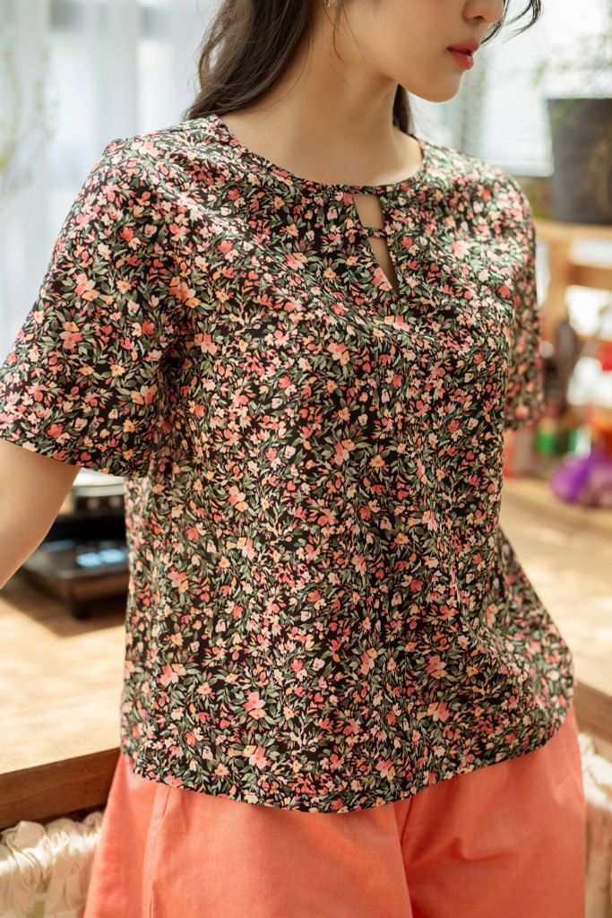 Đồ bộ đùi thiết kế có tay đan dây phối màu hồng