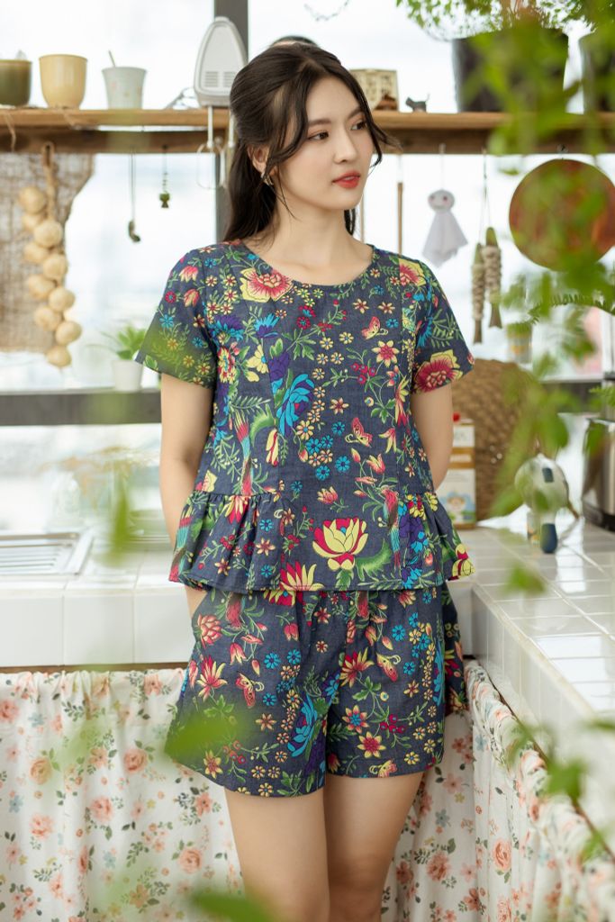 Đồ bộ đùi nhún bèo có tay hoa sen