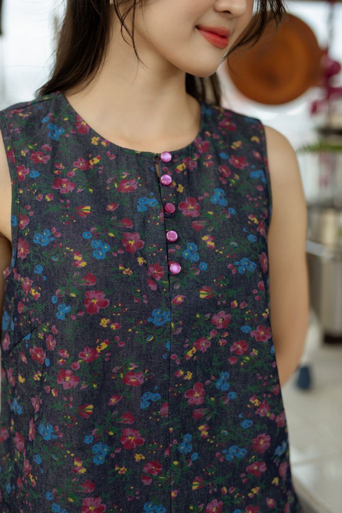 Đồ bộ đùi thiết kế không tay nút hoa sam