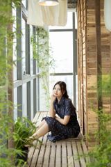 Đầm sơ mi có tay họa tiết hoa mặt trời