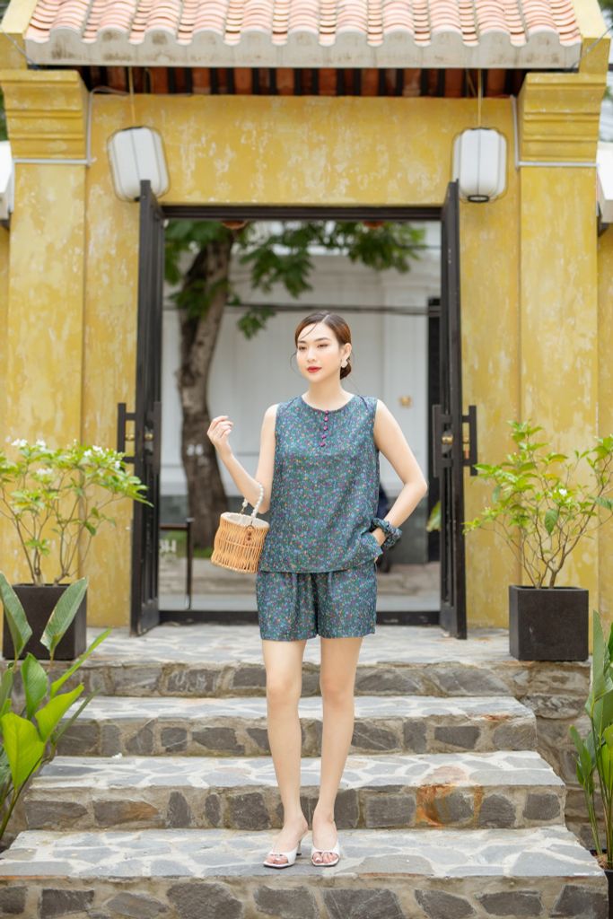 Đồ bộ đùi thiết kế không tay nút hoa hồng cam