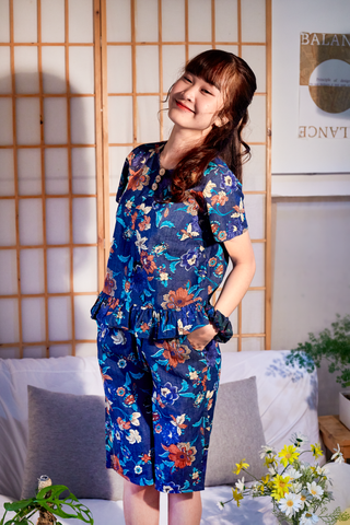 Đồ bộ lửng thiết kế nhún bèo có tay hoa đỗ quyên