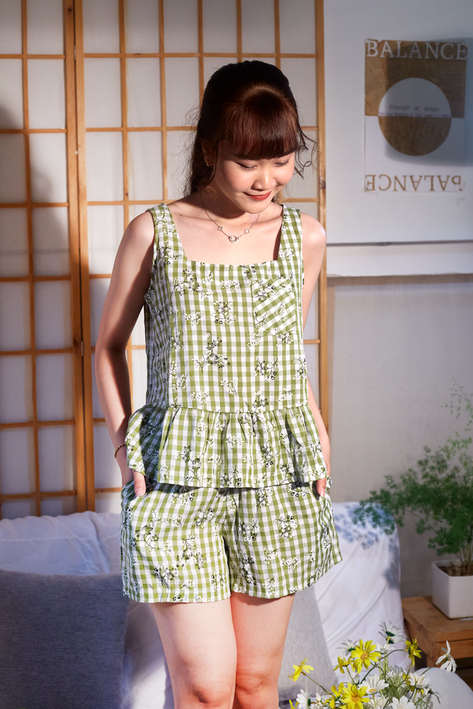 Đồ bộ đùi sọc caro họa tiết hoa bèo không tay_SA