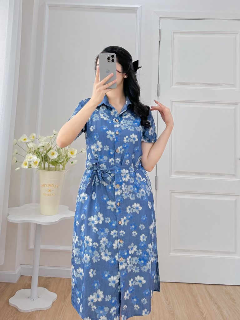 Đầm sơ mi có tay ngắn họa tiết hoa tầm xuân