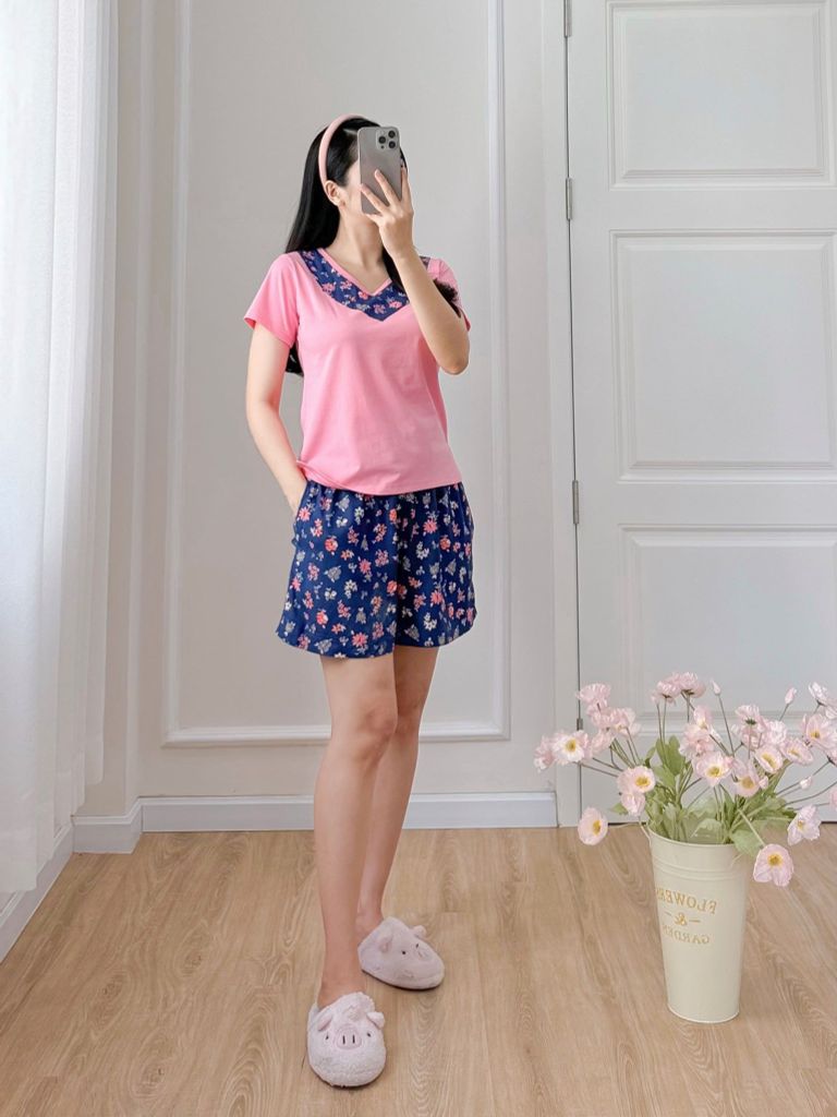 Đồ bộ đùi áo thun có viền cổ quần hoa mùa xuân