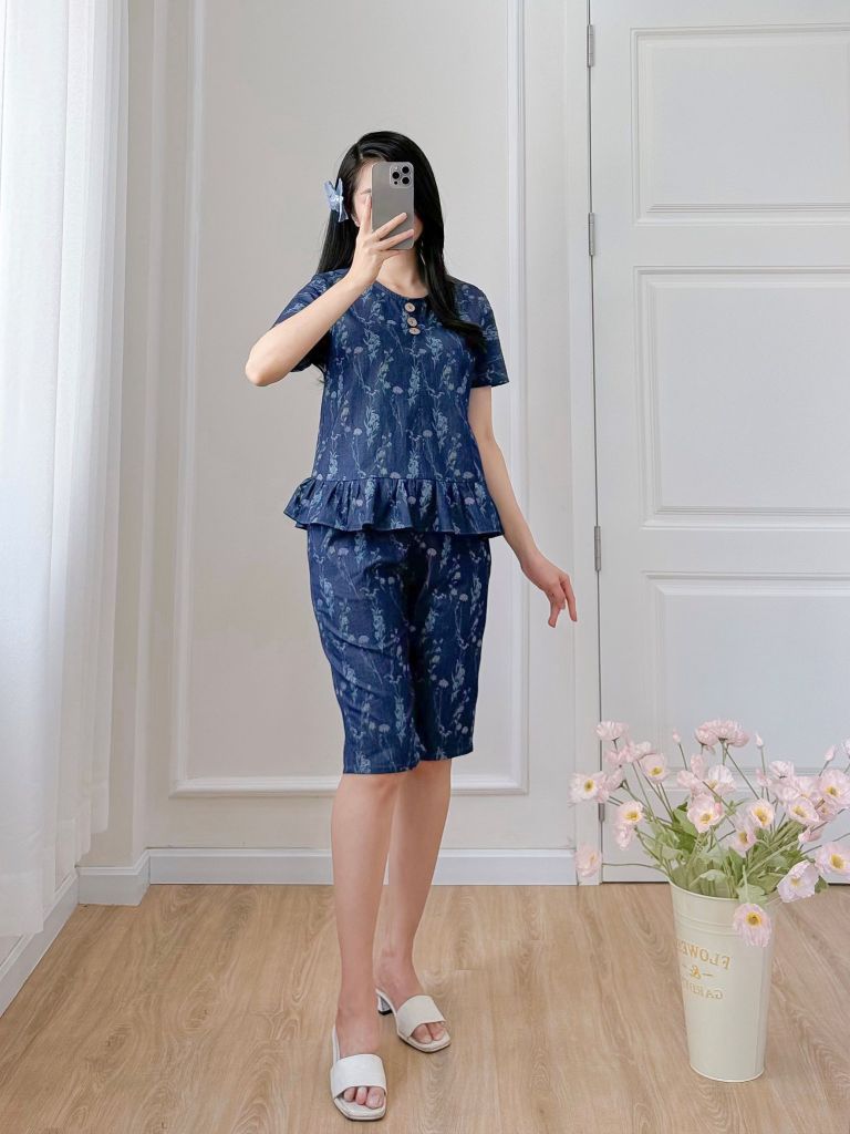 Đồ bộ lửng thiết kế nhún bèo có tay hoa cẩm chướng