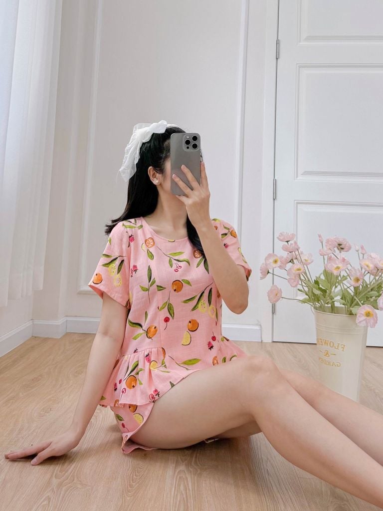 Đồ bộ đùi nhún bèo linen có tay hồng cam