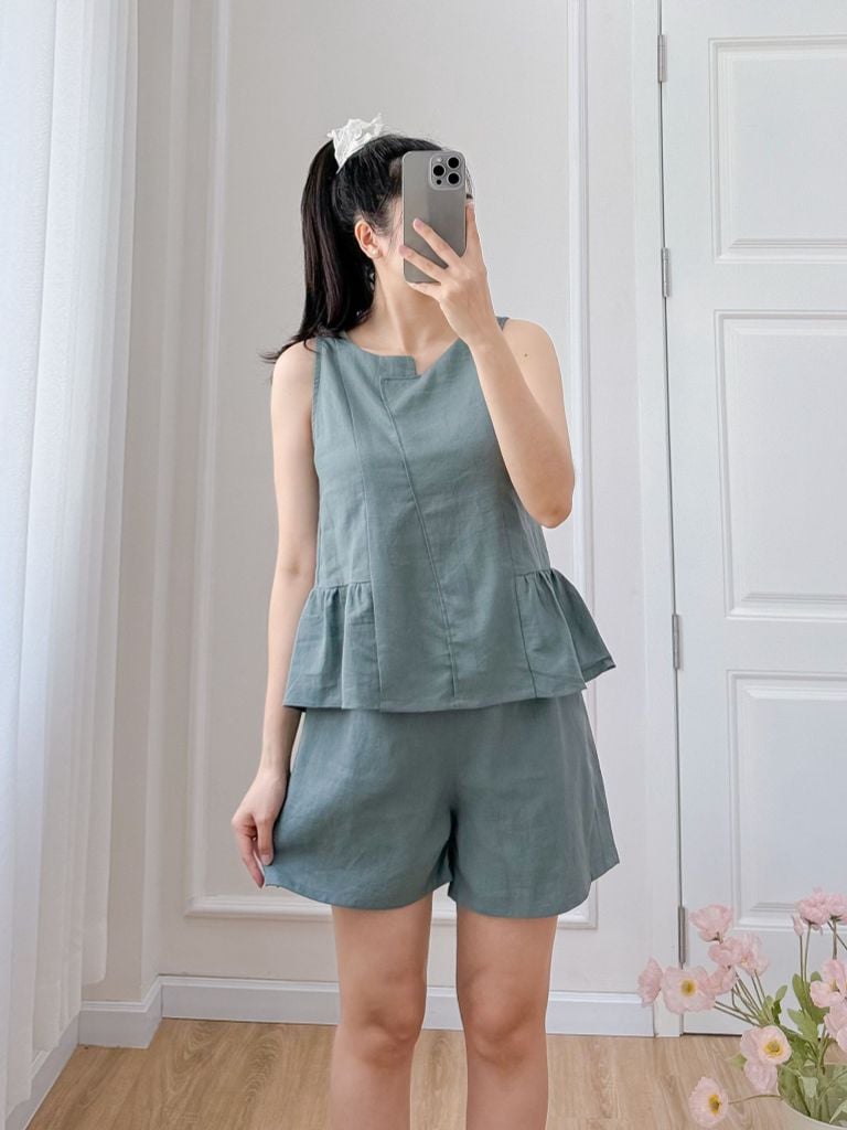 Đồ bộ đùi cổ lệch tà linen xanh