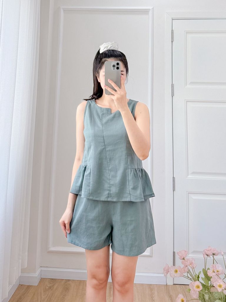 Đồ bộ đùi cổ lệch tà linen xanh