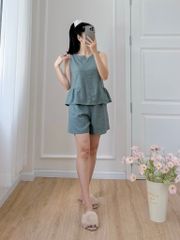 Đồ bộ đùi cổ lệch tà linen xanh