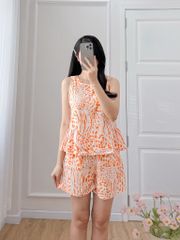 Đồ bộ đùi cổ lệch tà linen vằn cam