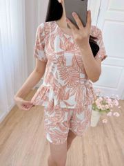 Đồ bộ đùi nhún bèo linen có tay hoạ tiết lá nâu