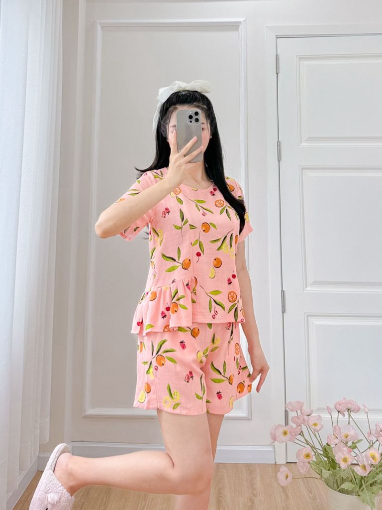 Đồ bộ đùi nhún bèo linen có tay hồng cam