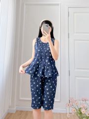 Đồ bộ lửng không tay xếp ly hoa cúc nhí