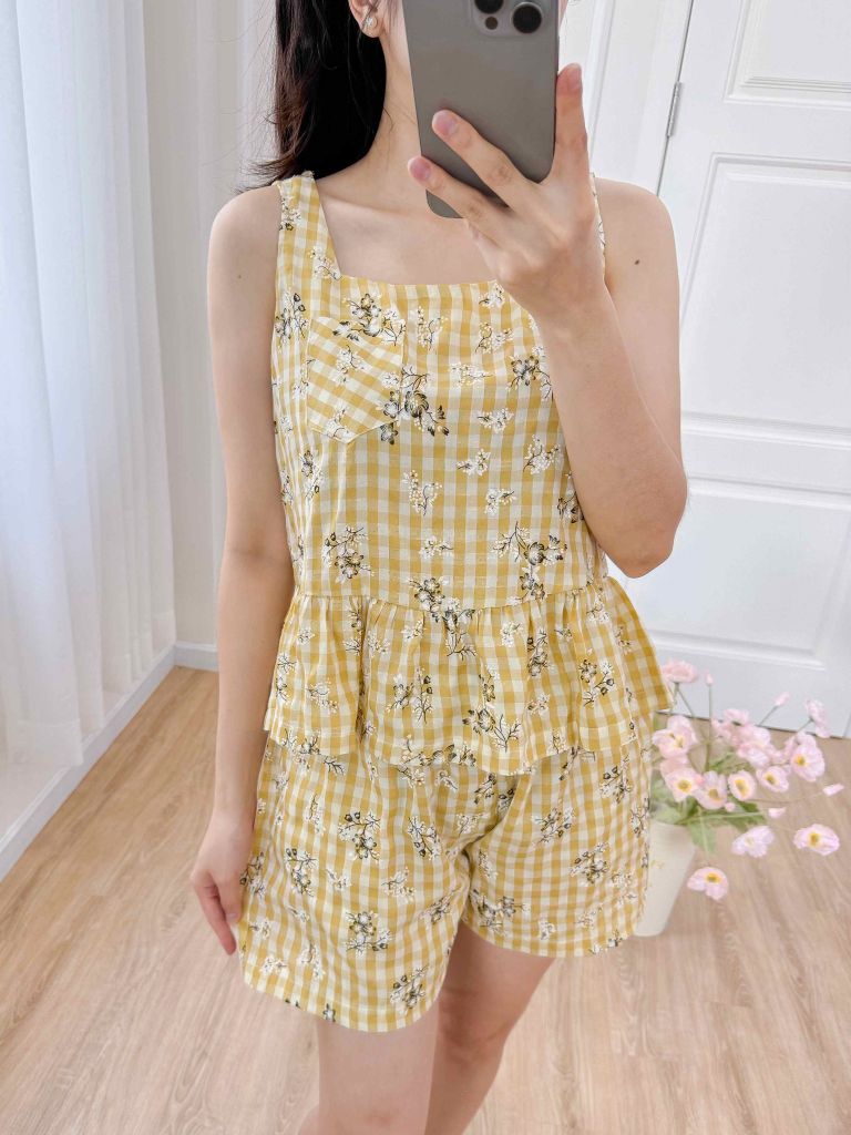 Đồ bộ đùi sọc caro họa tiết hoa bèo không tay_SA