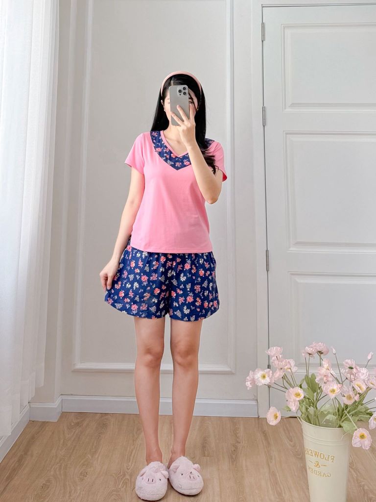 Đồ bộ đùi áo thun có viền cổ quần hoa mùa xuân