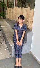 Đồ bộ dài có tay thiết kế cổ V nút dọc hoa sam