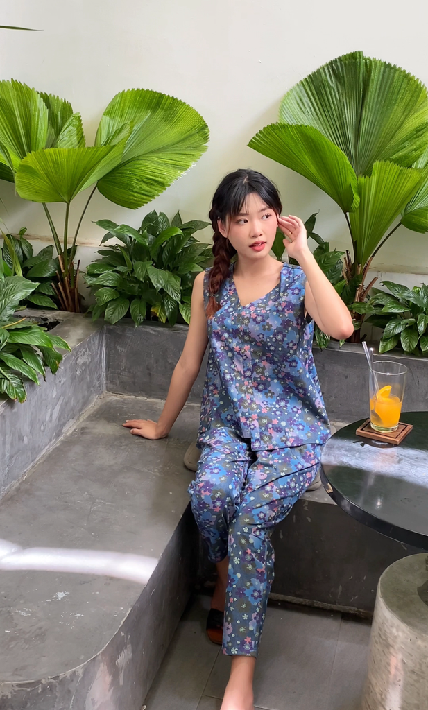 Đồ bộ dài thiết kế không tay lệch tà hoa 5 cánh