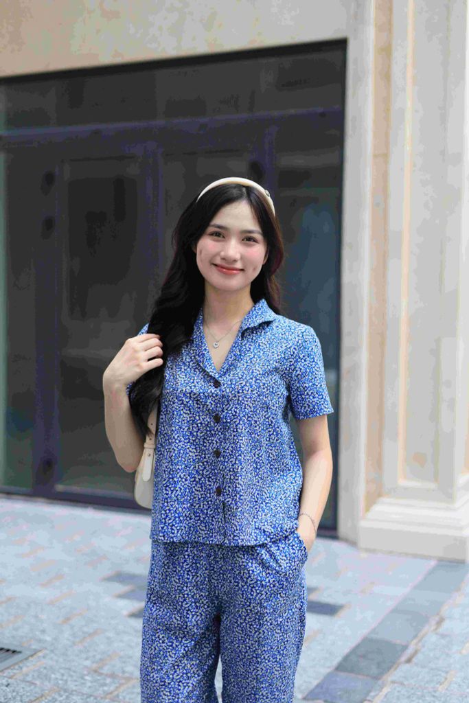 Đồ bộ dài có tay hoa nguyệt quế xanh nhí