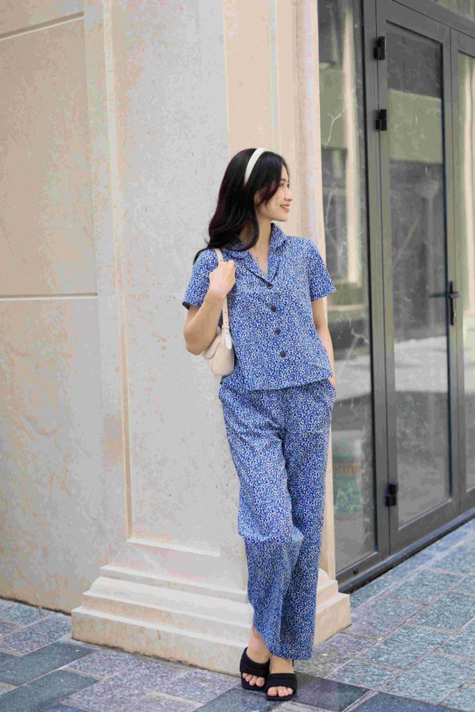 Đồ bộ dài có tay hoa nguyệt quế xanh nhí