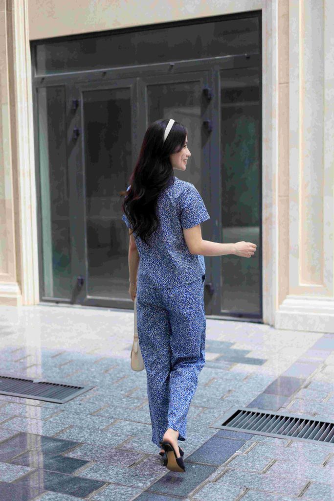 Đồ bộ dài có tay hoa nguyệt quế xanh nhí