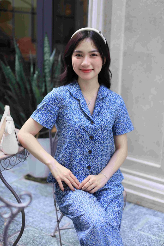 Đồ bộ dài có tay hoa nguyệt quế xanh nhí