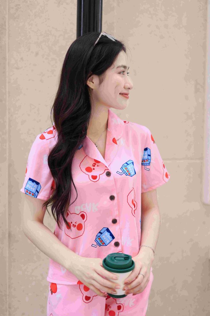 Đồ bộ dài có tay hoạ tiết gấu hồng