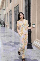 Đồ bộ dài có tay nền vàng hoa mẫu đơn
