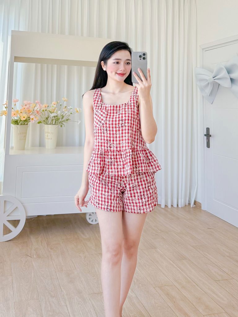 Đồ bộ đùi sọc caro họa tiết hoa bèo không tay_SA