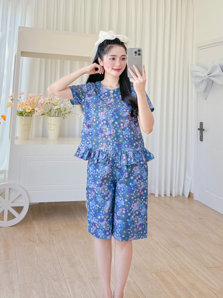 Đồ bộ lửng thiết kế có tay nhún bèo hoa 5 cánh