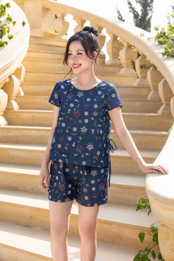 Bộ đùi thiết kế áo rút dây họa tiết Hoa Lily