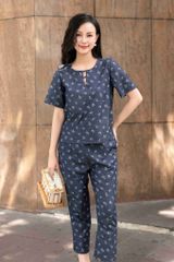 Đồ bộ dài có tay đan dây hoa hồng nhí