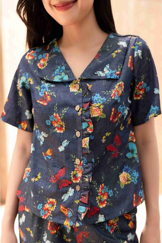 Đồ bộ dài có tay cổ vạn hoa hoạ tiết hoa bướm