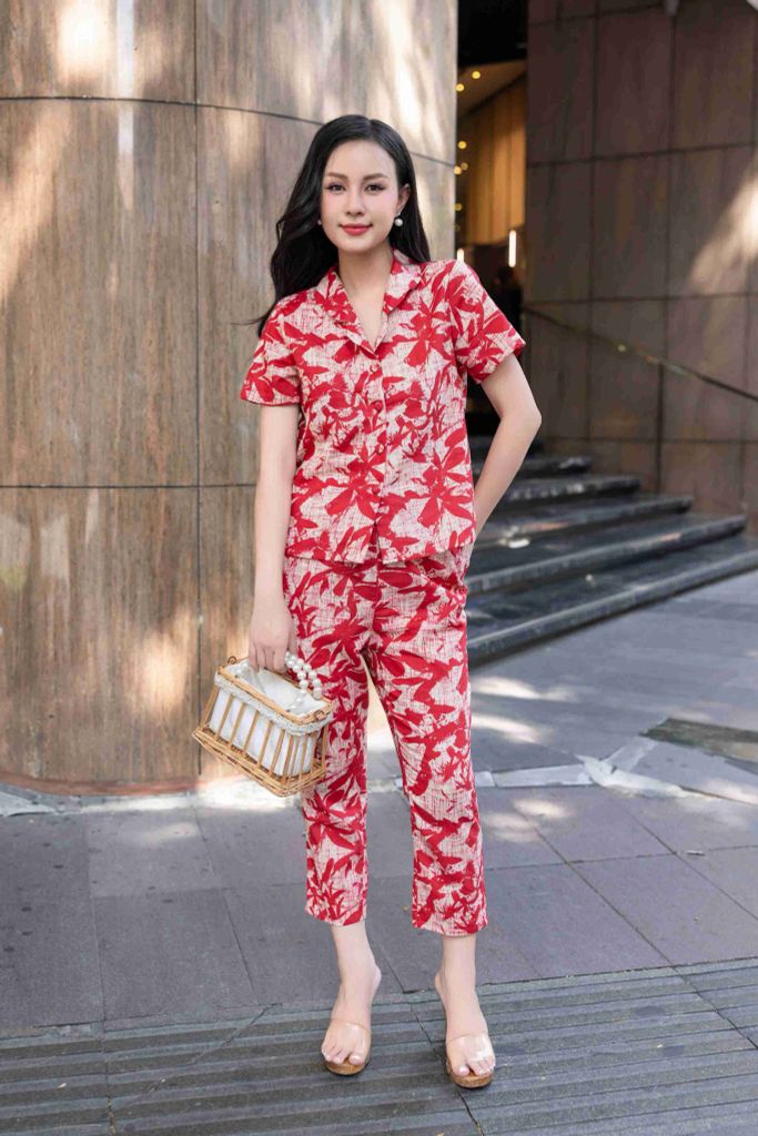 Đồ bộ dài có tay lá đỏ