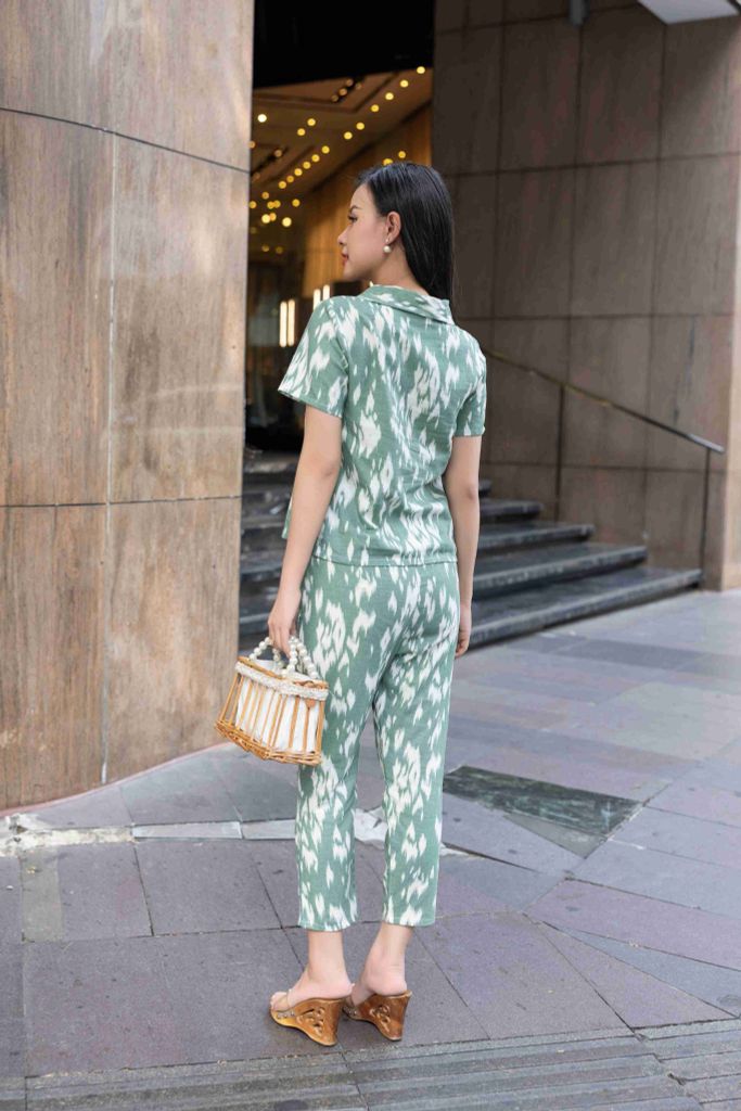 Đồ bộ dài có tay xanh lá pastel trắng