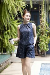 Đồ bộ đùi không tay cổ yếm hoa mặt trời