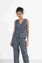 Đồ bộ dài không tay nút gỗ hoa cúc tana