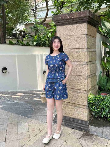 Bộ đùi thiết kế áo rút dây họa tiết Hoa ngũ sắc